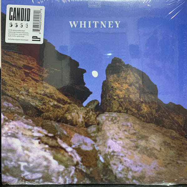 Whitney – Candid 🇺🇸