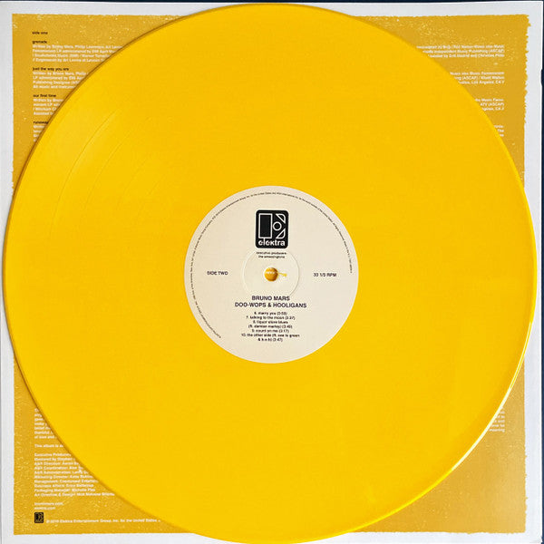 Bruno Mars – Doo-Wops & Hooligans [Limited Edition Yellow Vinyl] (Usado)