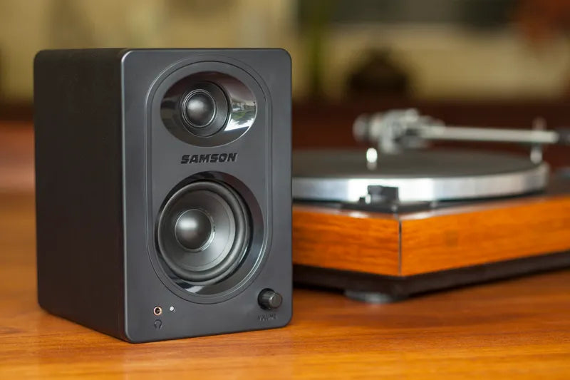 Monitores de Estudio Amplificados Samson Media One M30