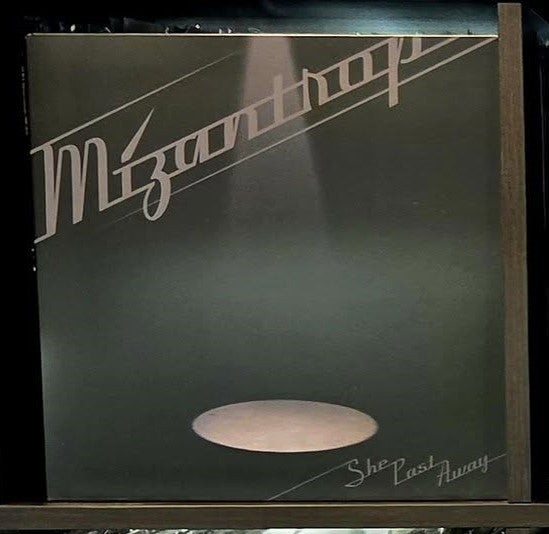 She Past Away – Mizantrop 🇺🇸