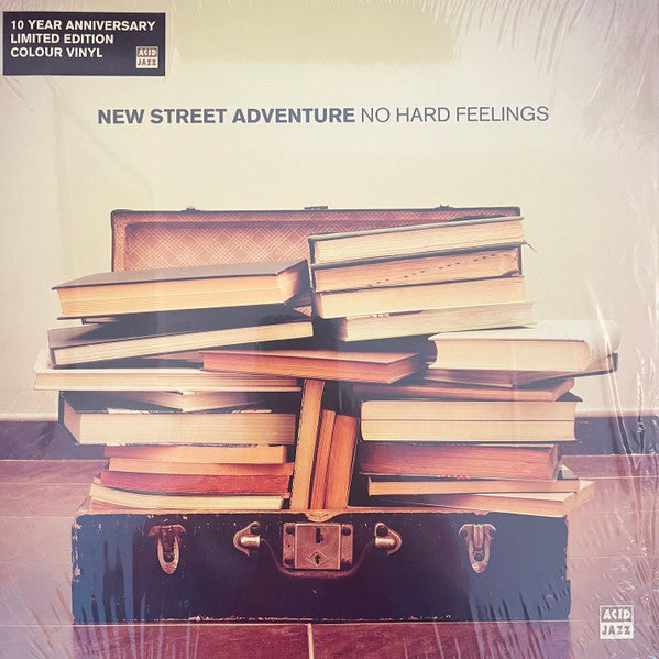 New Street Adventure – No Hard Feelings (Aniv) 🇺🇸