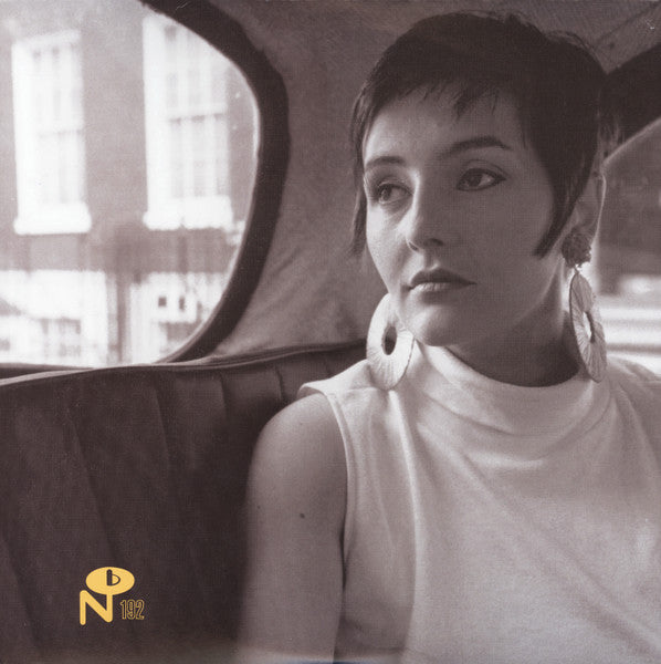Isabelle Antena – En Cavale (Metallic Silver Vinyl/2LP) 🇺🇸