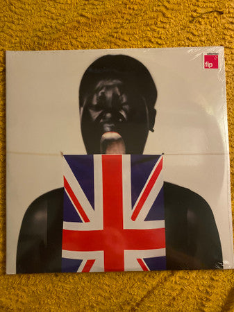 V V Brown – Am I British yet? 🇺🇸
