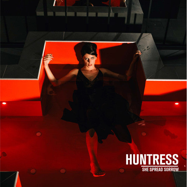 She Spread Sorrow – Huntress 🇺🇸