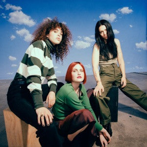 Muna – Saves the World 🇺🇸