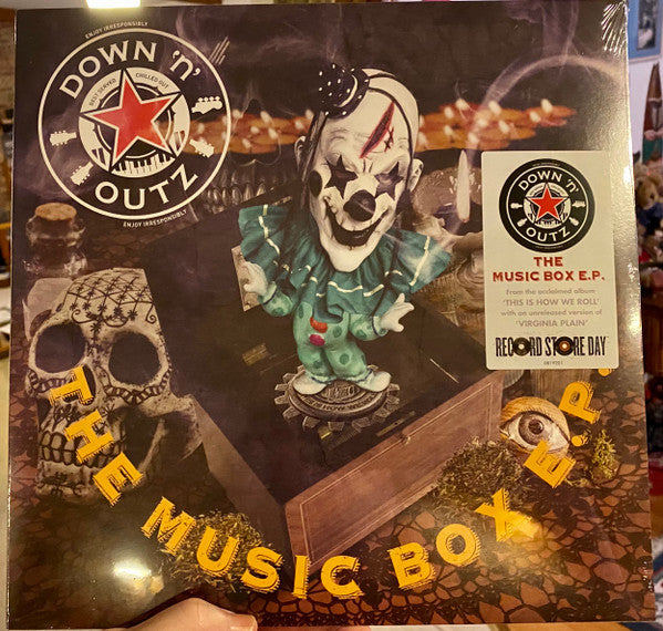 Down 'N' Outz – Music BOX EP 🇺🇸