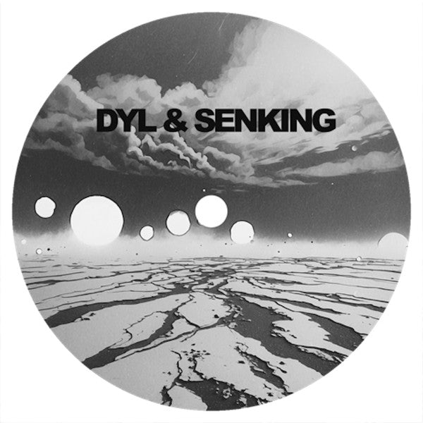 Dyl & Senking – Diving Saucer Attack 🇺🇸