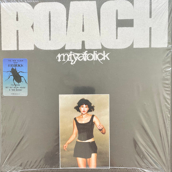 Miya Folick – Roach 🇺🇸
