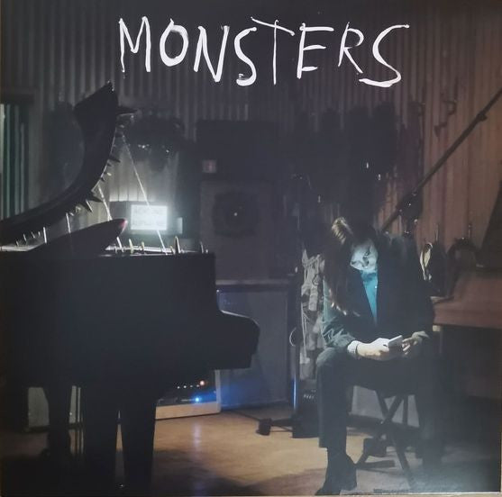 Sophia Kennedy – Monsters 🇺🇸