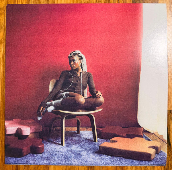 Hannah Jadagu – Describe (Color Vinyl) 🇺🇸