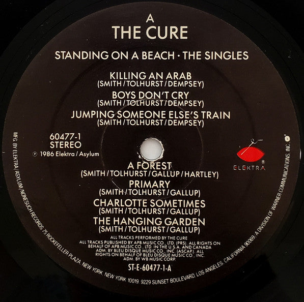 Cure (The) – Standing On A Beach • The Singles (Usado)