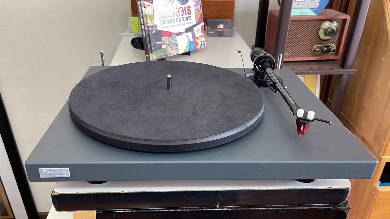 Tornamesa Pro-Ject Xpression II con mejoras (Usada)