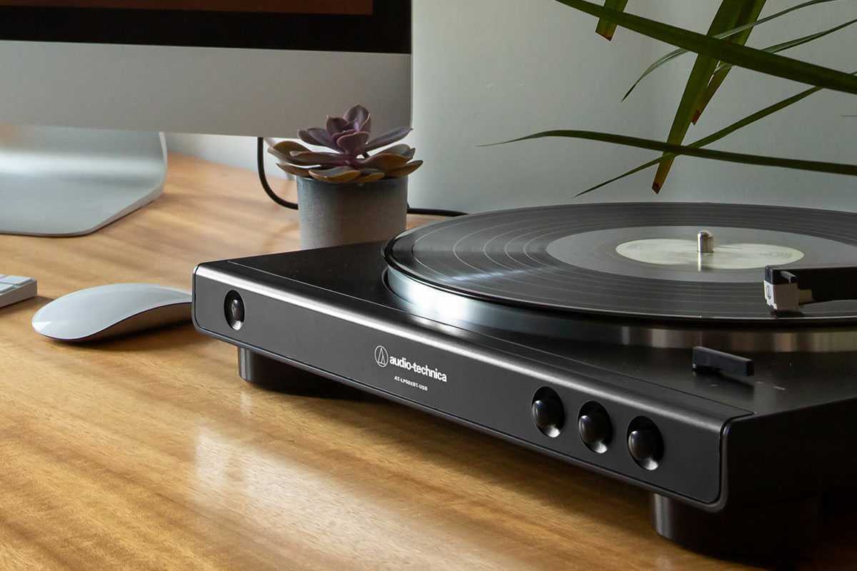 Tornamesa Audio-Technica AT-LP60X - Tienda en línea de Discos de Vinilo y Tornamesas